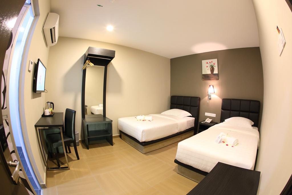จีแอล โฮเต็ล Hotel เกอลวง ภายนอก รูปภาพ