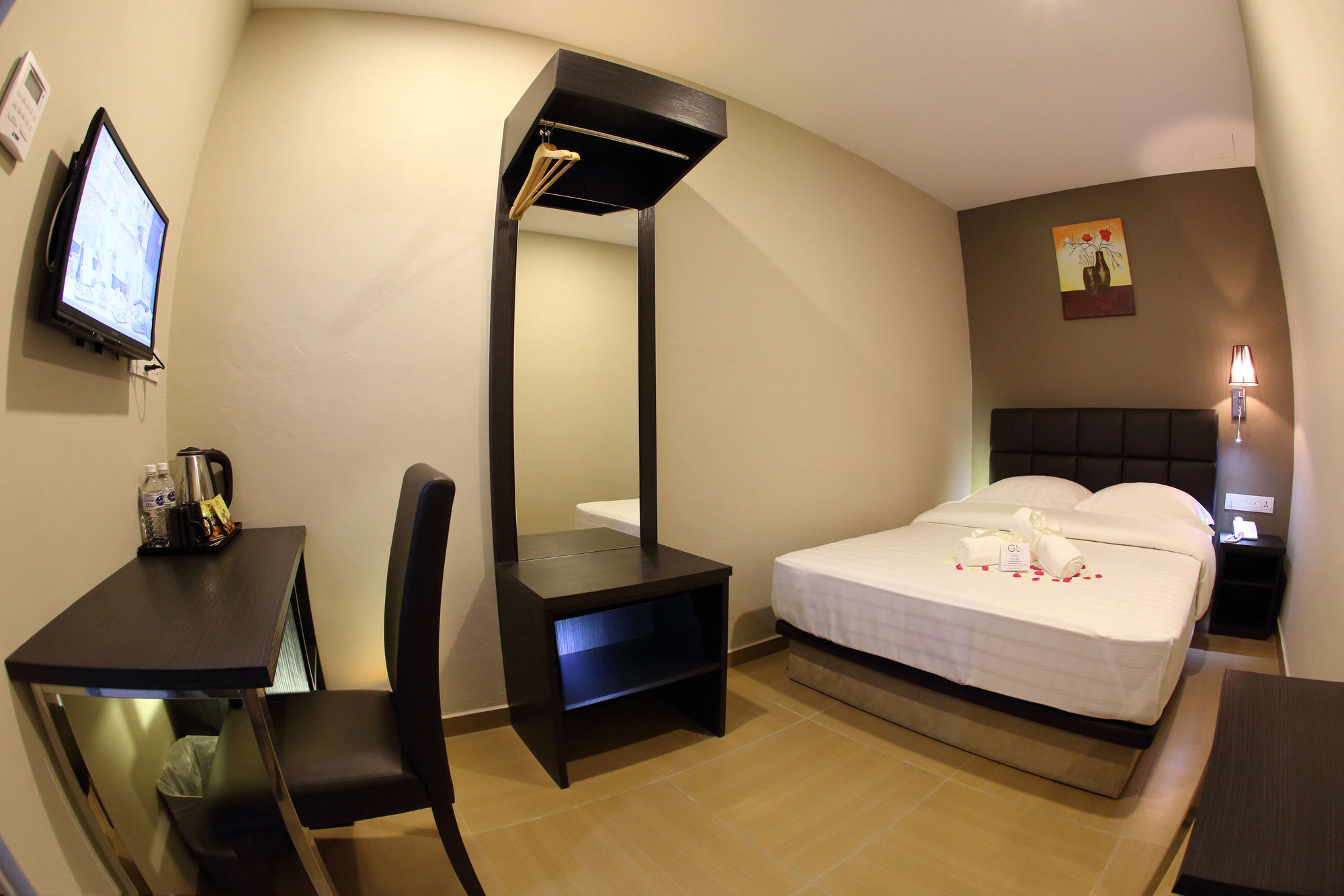 จีแอล โฮเต็ล Hotel เกอลวง ภายนอก รูปภาพ